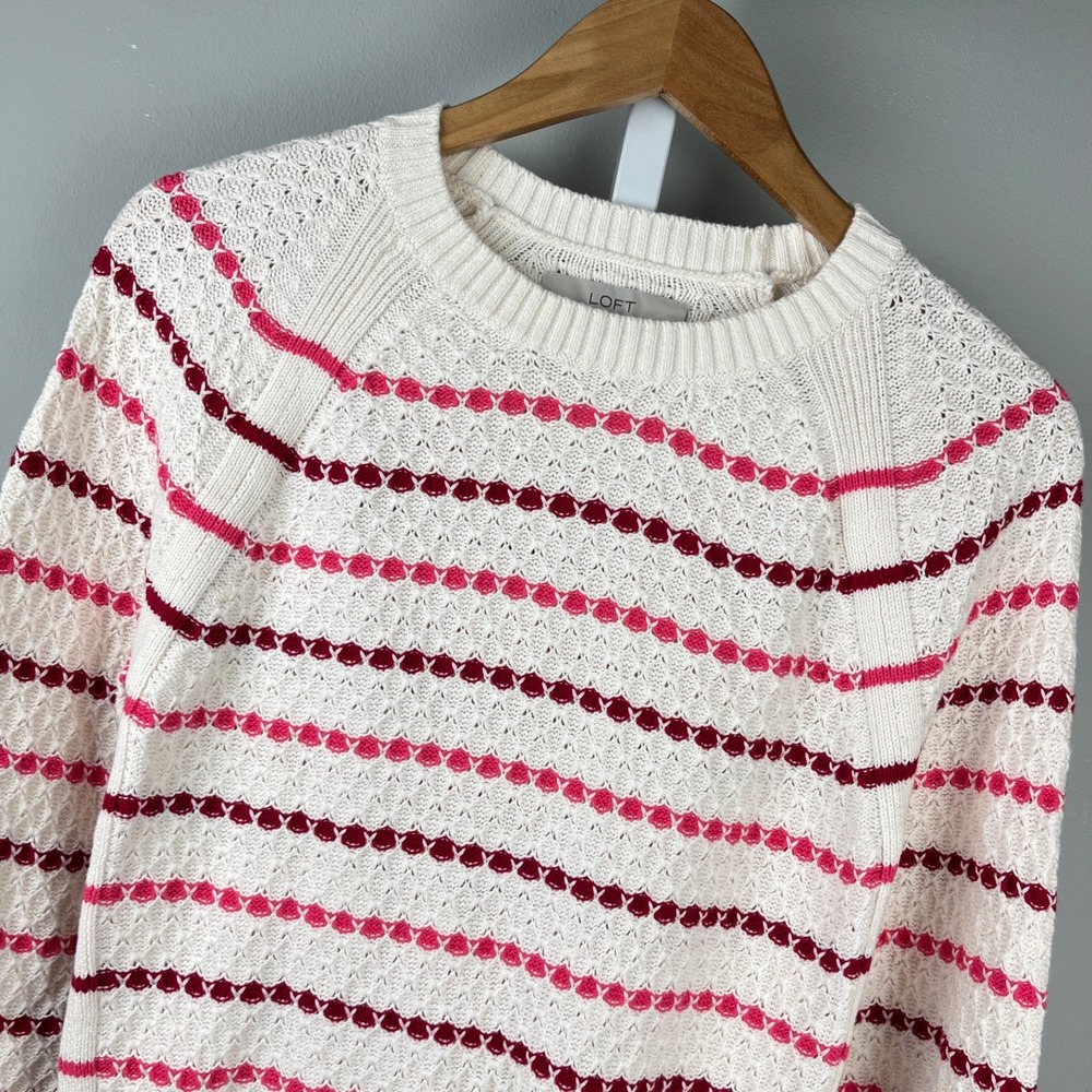 Ann Taylor LOFT Crewneck Sweater Womens XS White Pink Stripe Textured Coquette